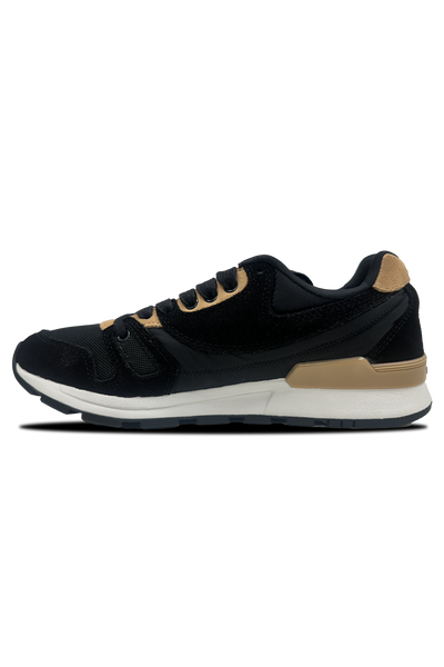 Absolute Sneaker*