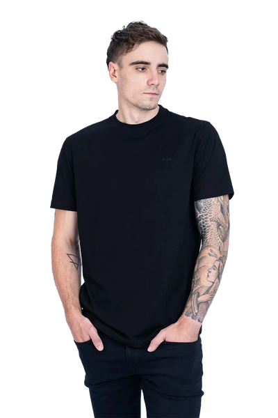 Essential Slim T-Shirt*