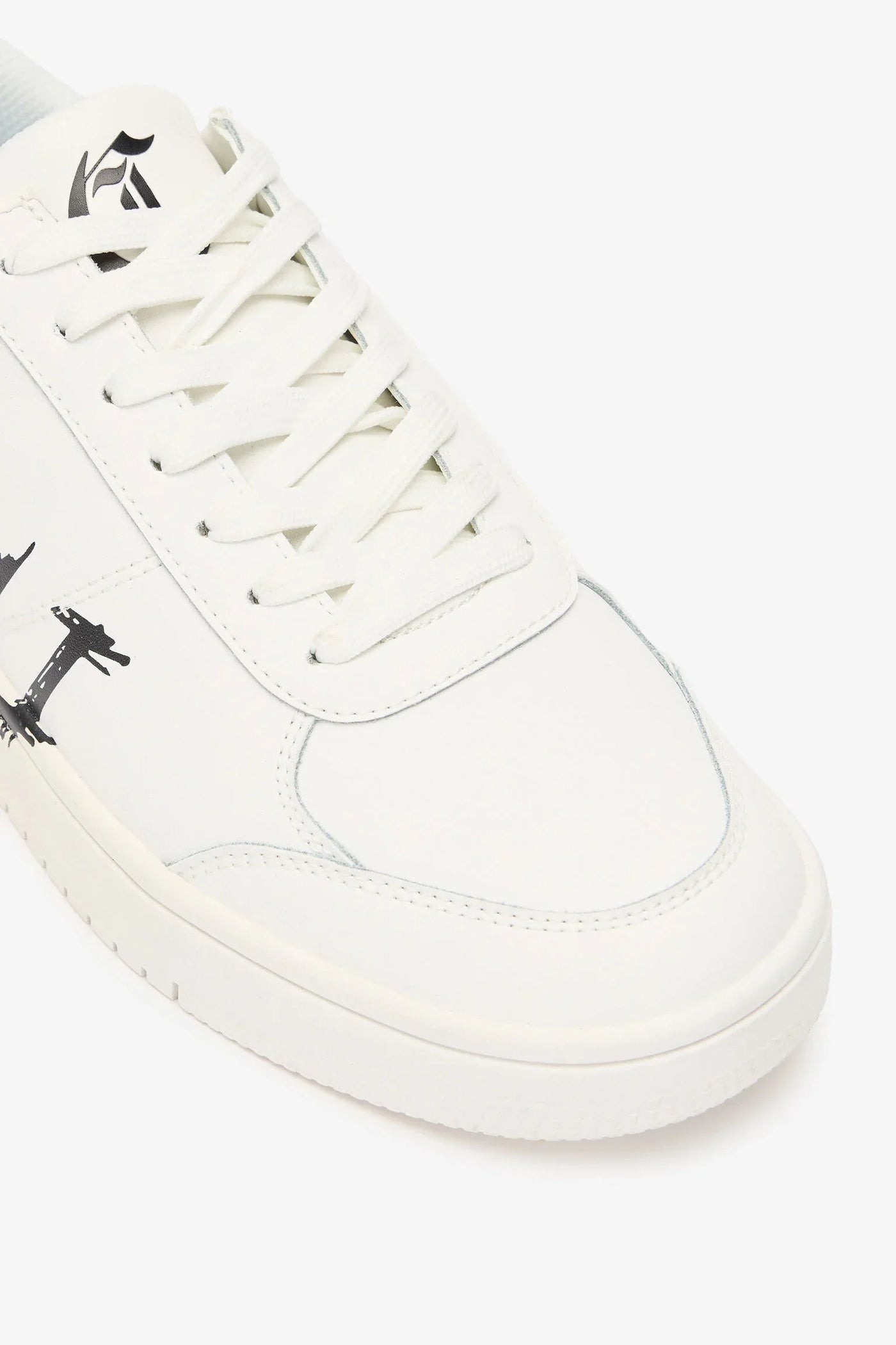 Fondo Azula Sneaker*