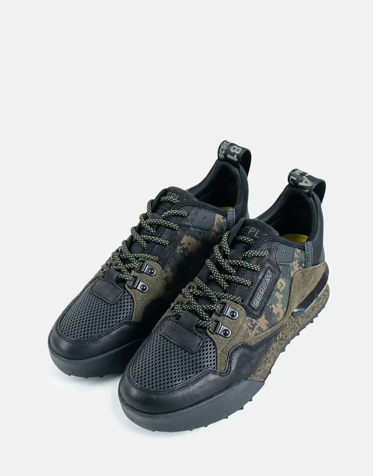 Field Speed Sneaker*
